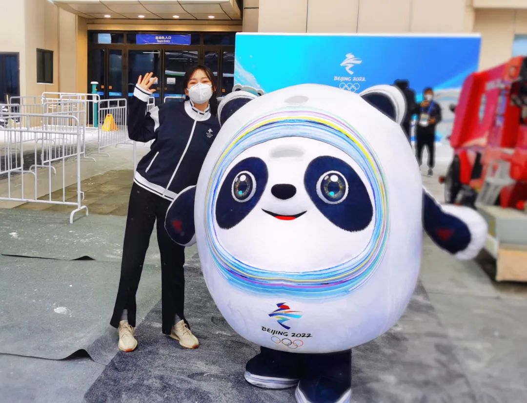 J9-包含Karsa回归赛场，势不可挡首场状态亮眼，中国队观众沸腾！的词条